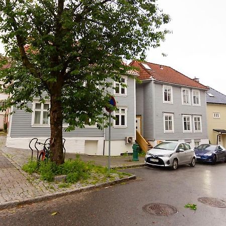 New! Modern Apartment In Historic Area Of Bergen! ภายนอก รูปภาพ